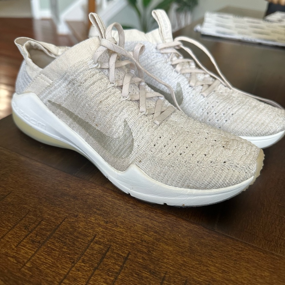 Nike Zoom Women's Cream Running Shoes